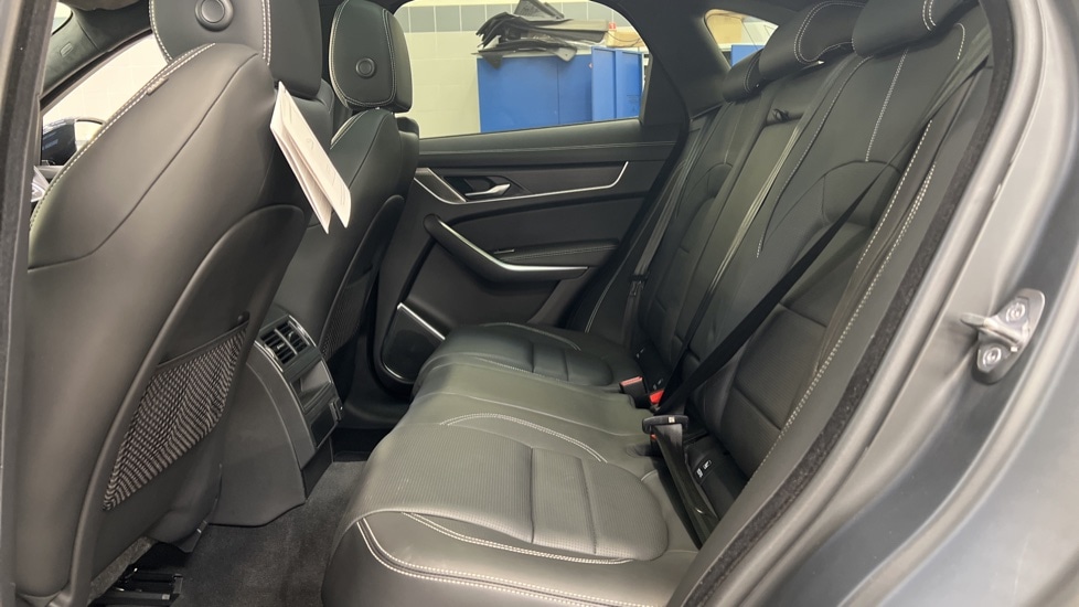 Used Jaguar F-Pace 2021 for sale - 76161315: Photo 4