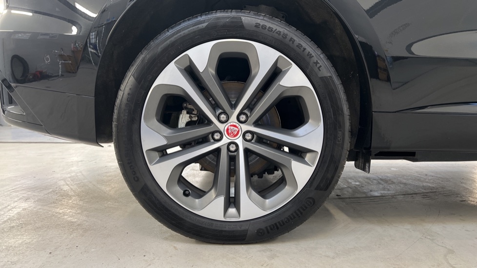 Used Jaguar F-Pace 2021 for sale - 76161315: Photo 8