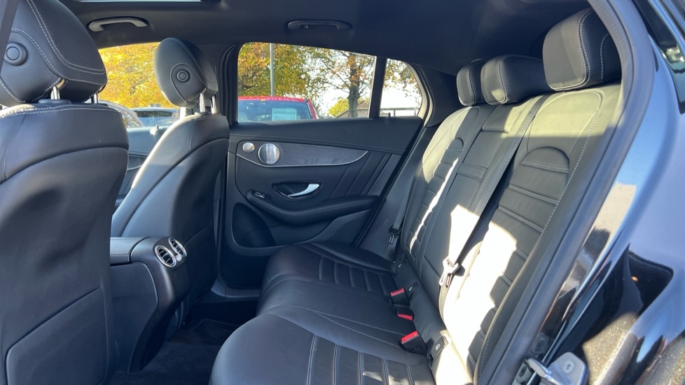 Used Mercedes-Benz GLC 2019 for sale - 76552476: Photo 14