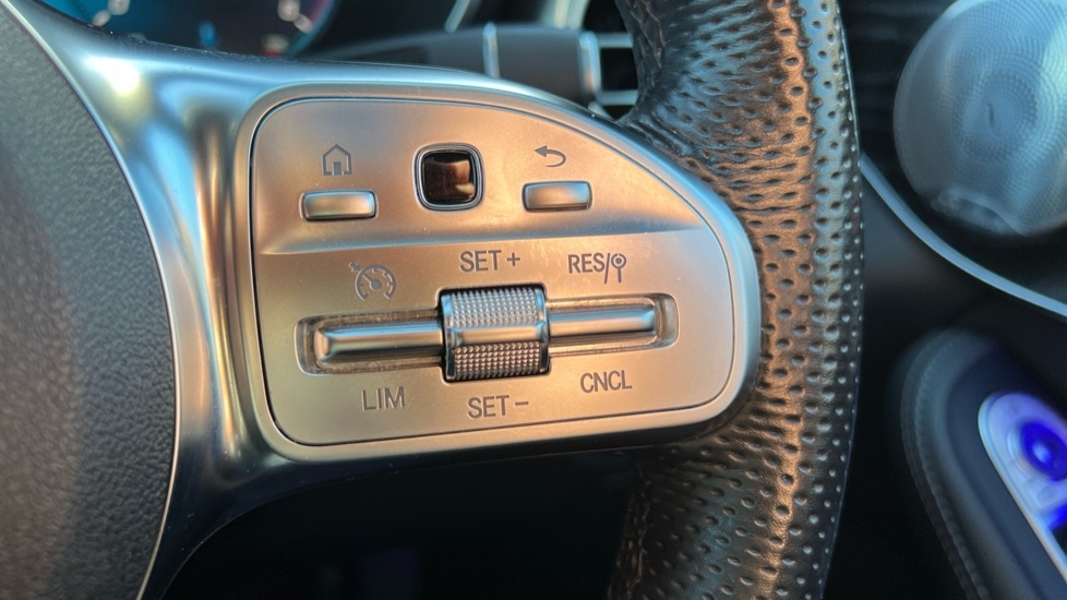 Used Mercedes-Benz GLC 2019 for sale - 76552476: Photo 22