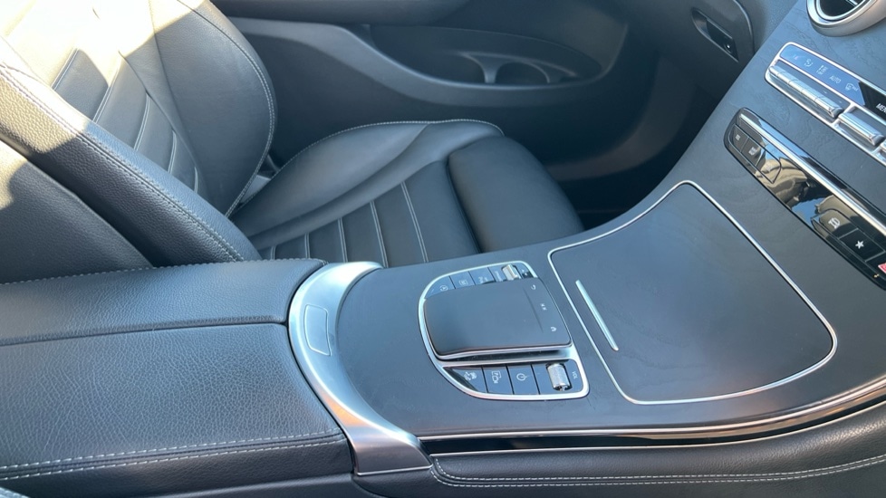 Used Mercedes-Benz GLC 2019 for sale - 76552476: Photo 28