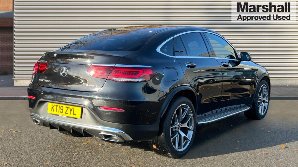 Used Mercedes-Benz GLC 2019 for sale - 76552476: Photo 3