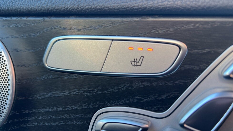 Used Mercedes-Benz GLC 2019 for sale - 76552476: Photo 34