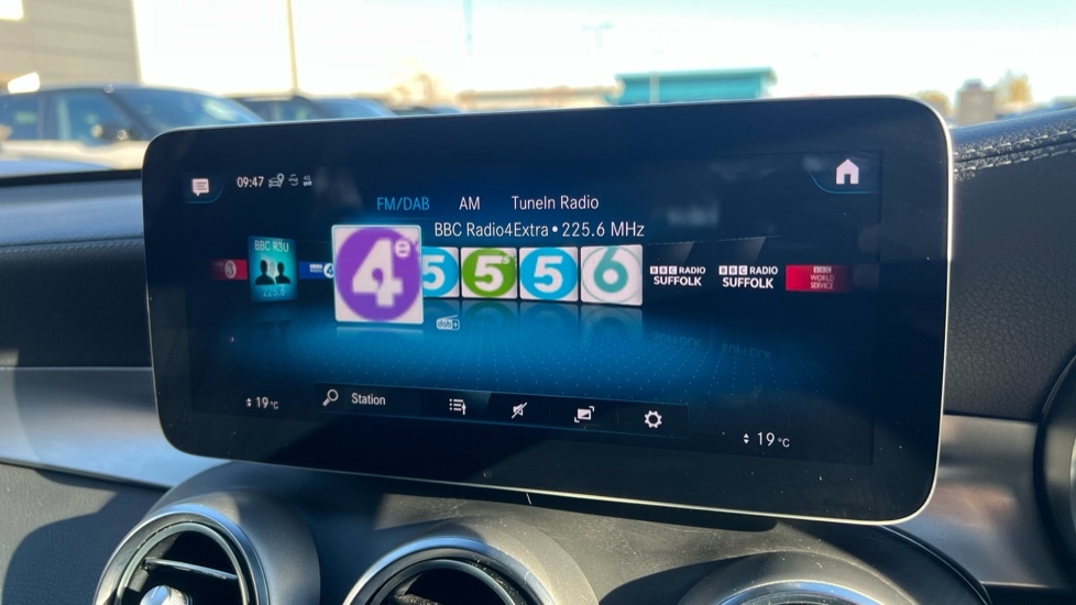 Used Mercedes-Benz GLC 2019 for sale - 76552476: Photo 35