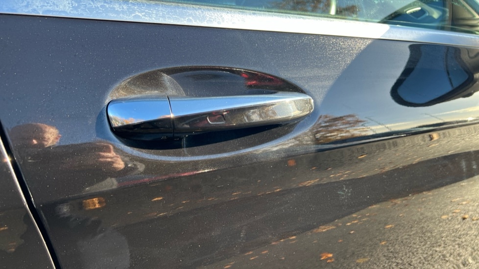 Used Mercedes-Benz GLC 2019 for sale - 76552476: Photo 44