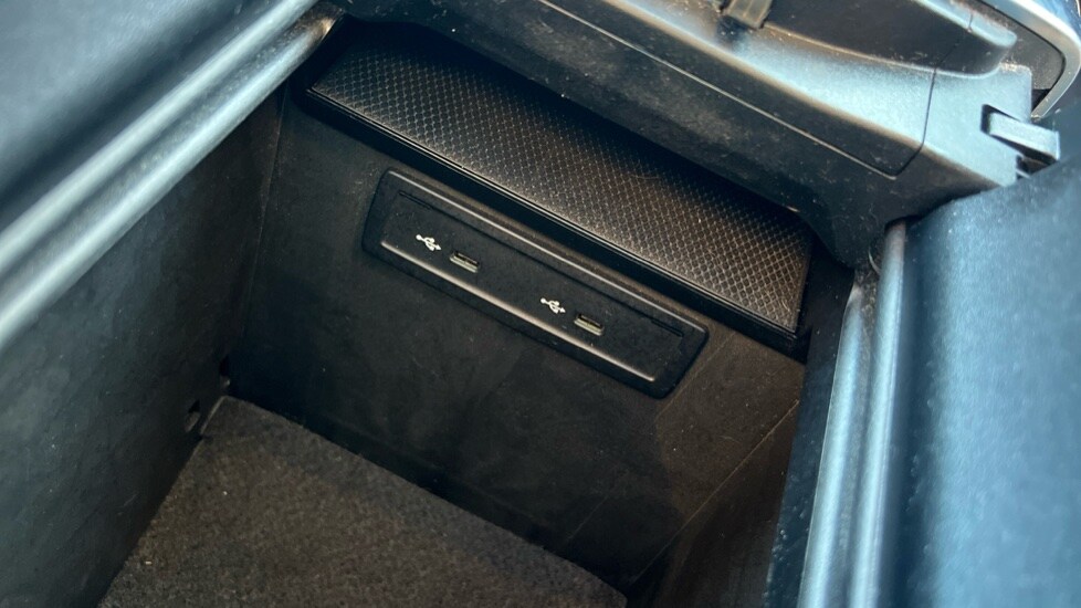 Used Mercedes-Benz GLC 2019 for sale - 76552476: Photo 47