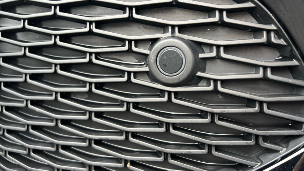 Used Jaguar F-Pace 2022 for sale - 76872941: Photo 24