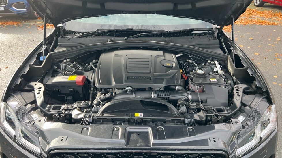 Used Jaguar F-Pace 2024 for sale - 76297671: Photo 32