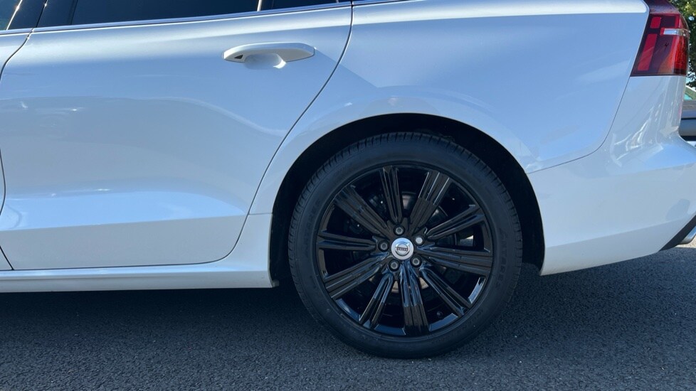 Used Volvo V60 2021 for sale - 75959707: Photo 18