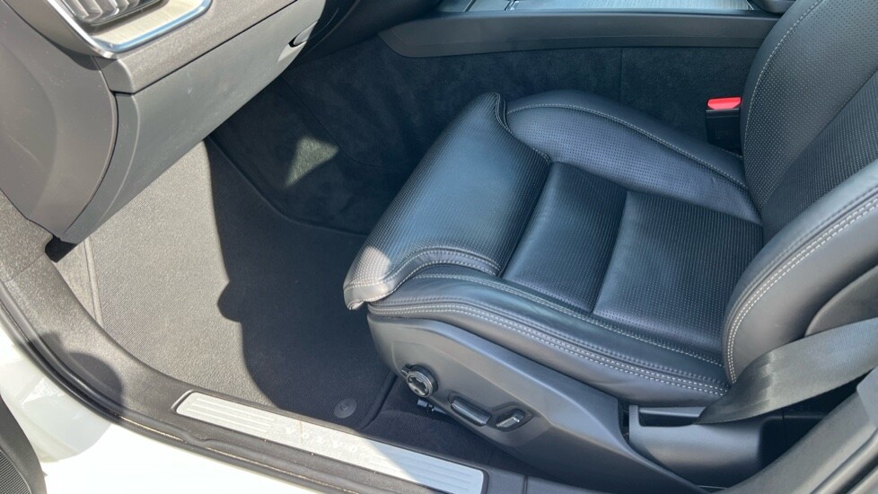 Used Volvo V60 2021 for sale - 75959707: Photo 30
