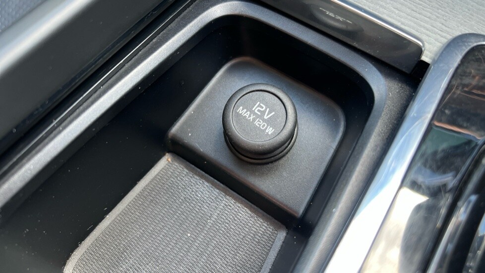 Used Volvo V60 2021 for sale - 75959707: Photo 46