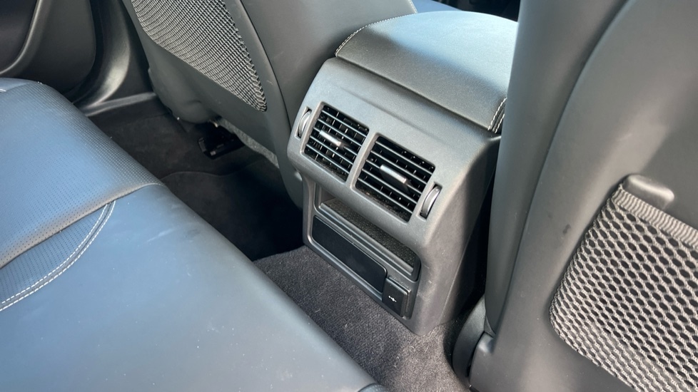 Used Jaguar XE 2022 for sale - 77071038: Photo 18