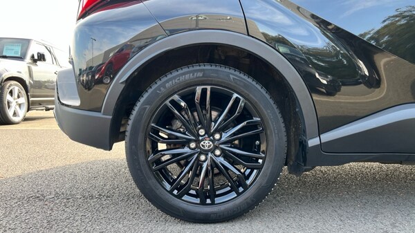 Used Toyota C-HR 2022 for sale - 76062237: Photo 19