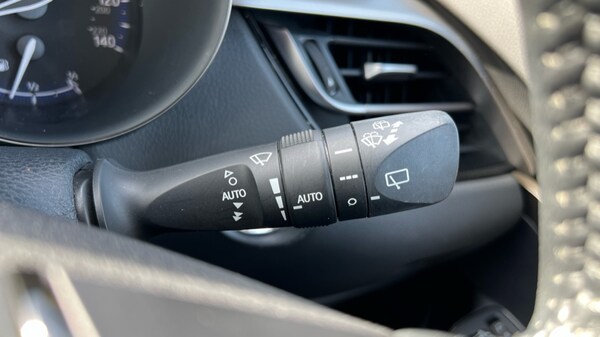 Used Toyota C-HR 2022 for sale - 76062237: Photo 24