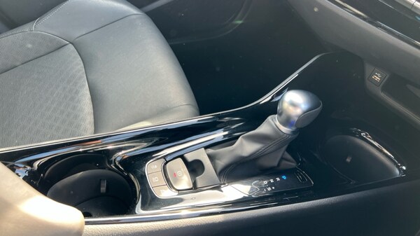Used Toyota C-HR 2022 for sale - 76062237: Photo 28