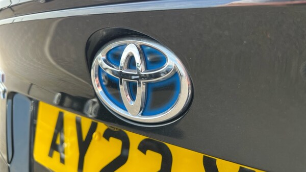 Used Toyota C-HR 2022 for sale - 76062237: Photo 58
