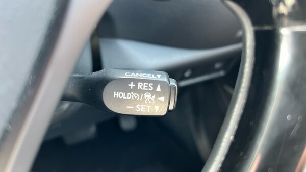 Used Toyota C-HR 2022 for sale - 76062237: Photo 62
