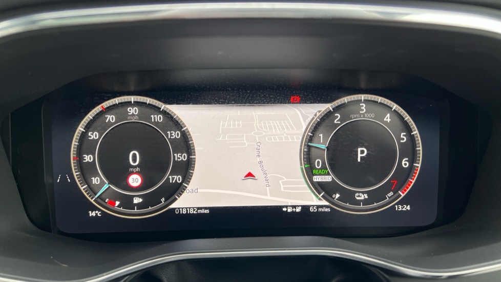 Used Jaguar F-Pace 2024 for sale - 76888739: Photo 16