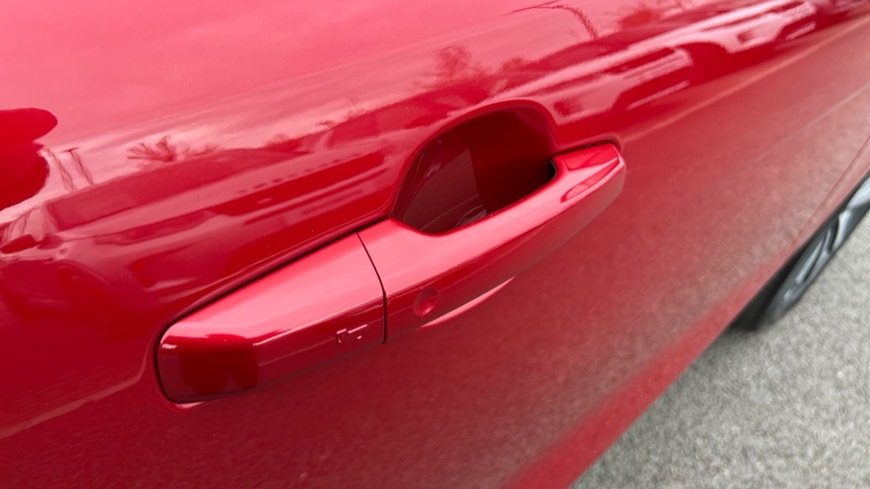 Used Jaguar F-Pace 2024 for sale - 76888739: Photo 37