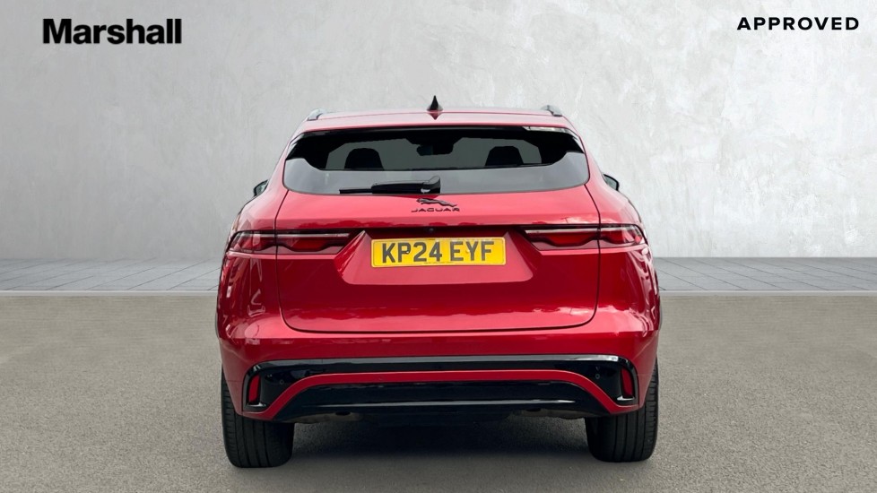 Used Jaguar F-Pace 2024 for sale - 76888739: Photo 6