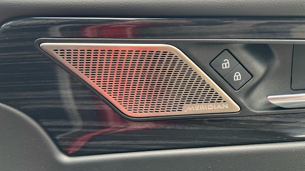 Used Jaguar XE 2023 for sale - 76265488: Photo 46