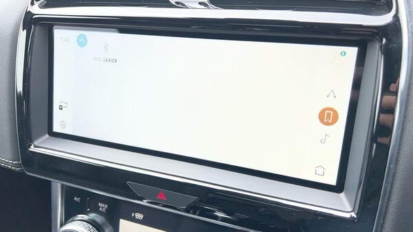 Used Jaguar XE 2023 for sale - 76265488: Photo 60