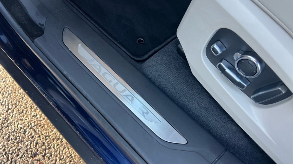 Used Jaguar F-Pace 2024 for sale - 76874668: Photo 22