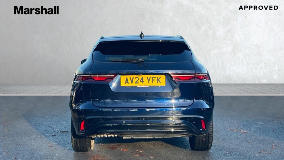 Used Jaguar F-Pace 2024 for sale - 76874668: Photo 6