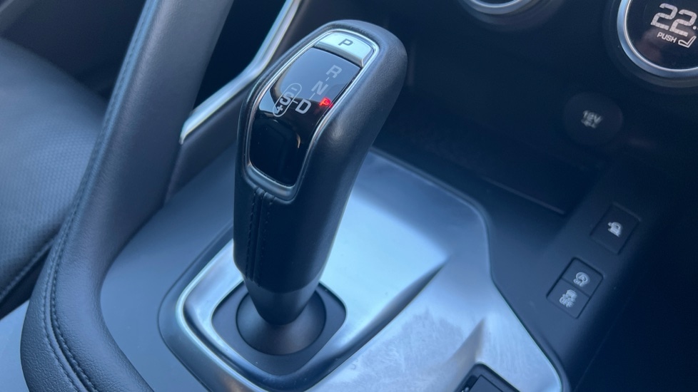 Used Jaguar E-Pace 2020 for sale - 76872354: Photo 13