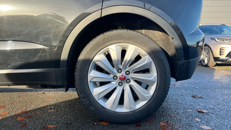 Used Jaguar E-Pace 2020 for sale - 76872354: Photo 27