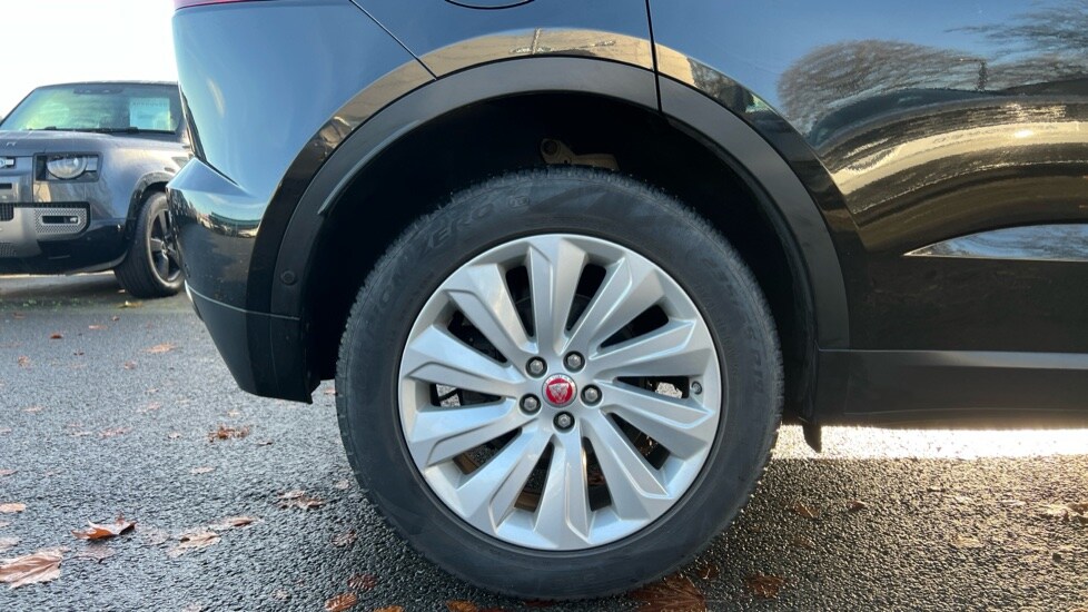 Used Jaguar E-Pace 2020 for sale - 76872354: Photo 28