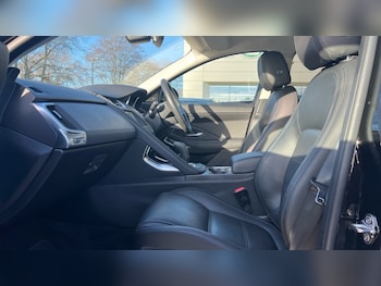 Used Jaguar E-Pace 2020 for sale - 76872354: Photo