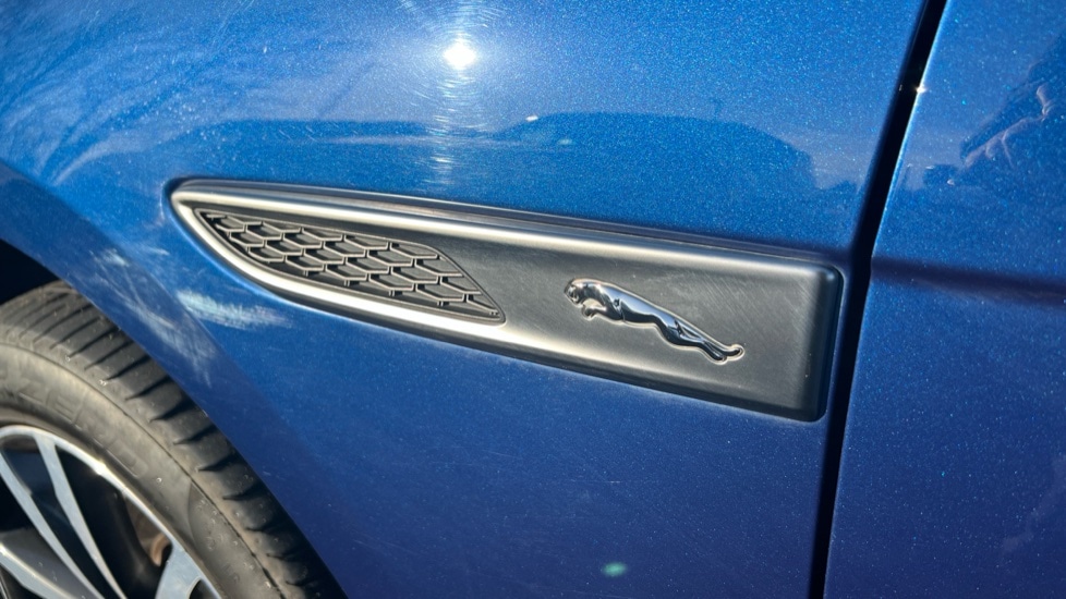 Used Jaguar F-Pace 2022 for sale - 76874662: Photo 20