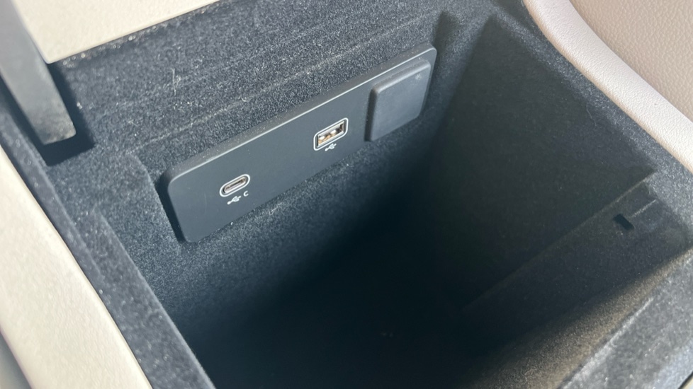 Used Jaguar F-Pace 2022 for sale - 76874662: Photo 37