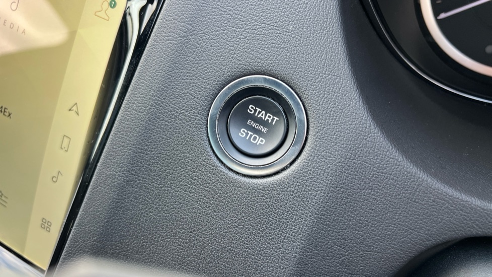 Used Jaguar E-Pace 2022 for sale - 76871334: Photo 42