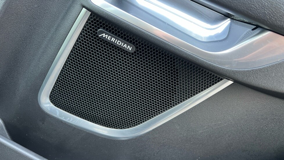 Used Jaguar E-Pace 2022 for sale - 76871334: Photo 44