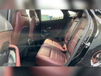 Used Jaguar E-Pace 2020 for sale - 75471542: Photo