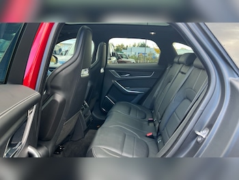 Used Jaguar F-Pace 2023 for sale - 76297674: Photo