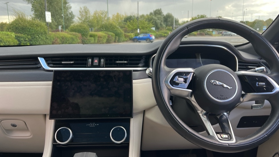 Used Jaguar F-Pace 2021 for sale - 76161366: Photo 12
