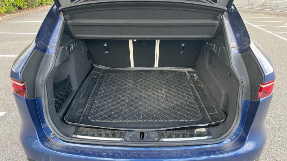Used Jaguar F-Pace 2021 for sale - 76161366: Photo 15