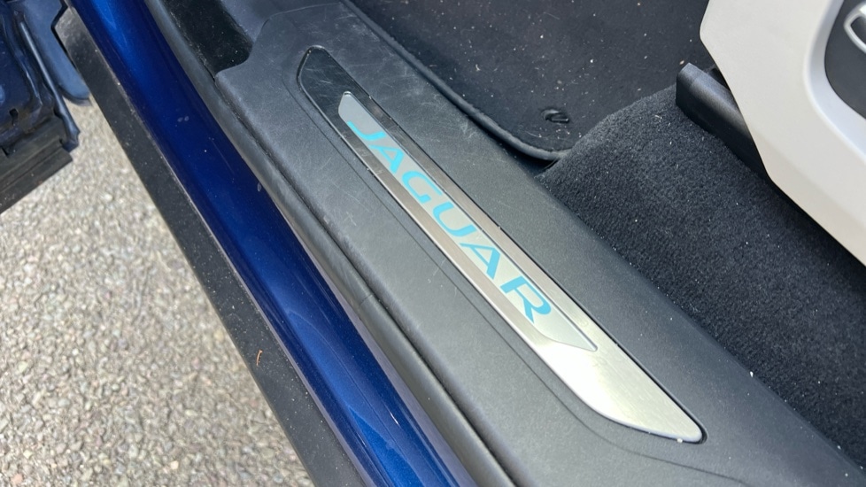 Used Jaguar F-Pace 2021 for sale - 76161366: Photo 37