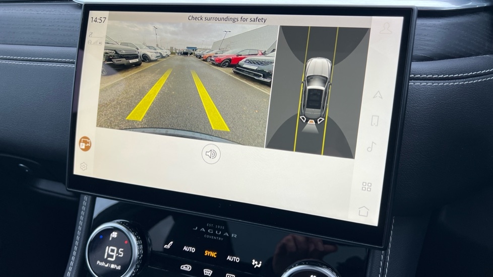 Used Jaguar F-Pace 2022 for sale - 76533704: Photo 12