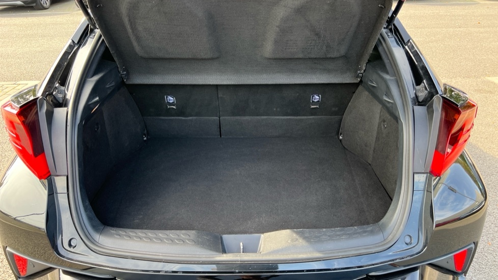 Used Toyota C-HR 2022 for sale - 76434875: Photo 15