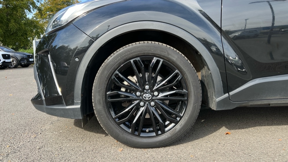 Used Toyota C-HR 2022 for sale - 76434875: Photo 17