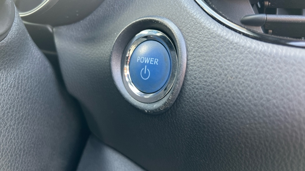 Used Toyota C-HR 2022 for sale - 76434875: Photo 53