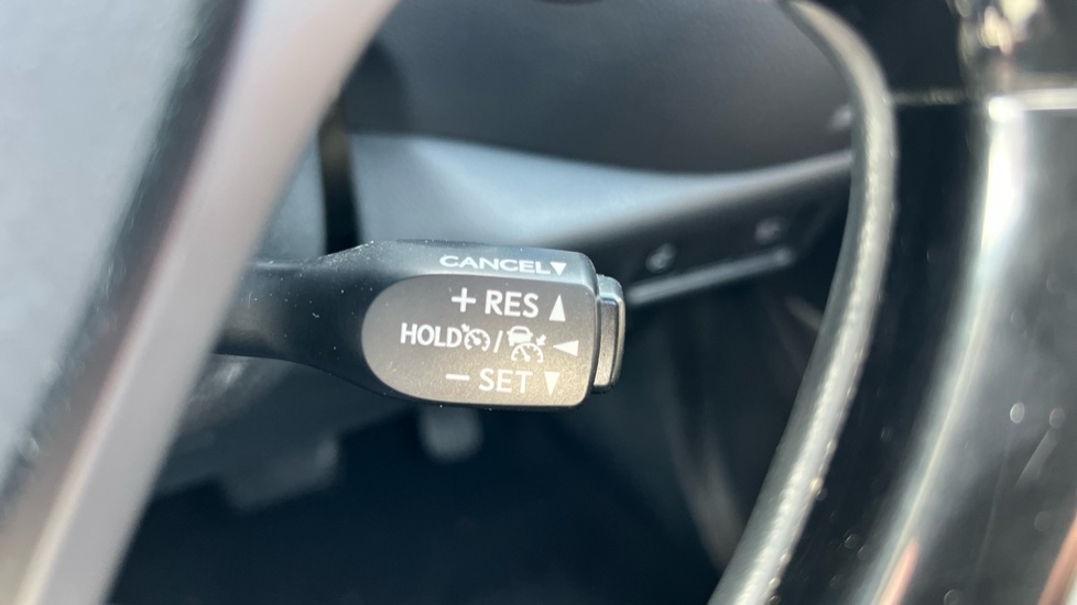 Used Toyota C-HR 2022 for sale - 76434875: Photo 62