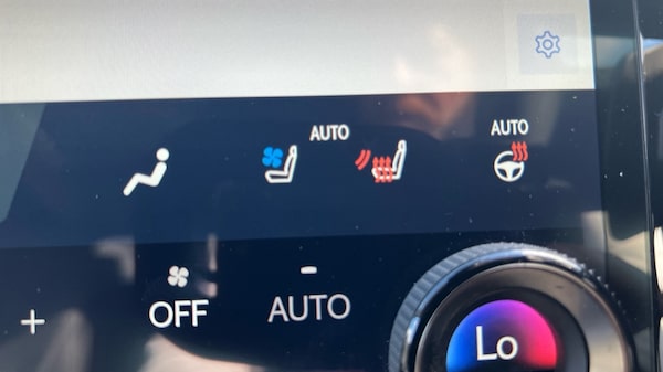 Used Lexus RZ 2024 for sale - 75471683: Photo 34
