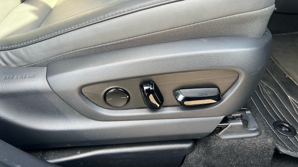 Used Lexus RZ 2024 for sale - 75471683: Photo 47