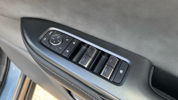 Used Lexus RZ 2024 for sale - 75471683: Photo 54
