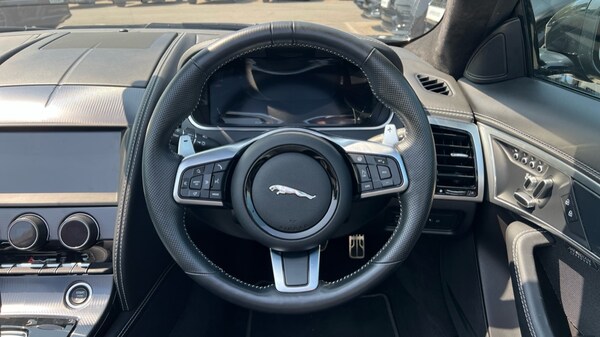 Used Jaguar F-Type 2022 for sale - 76244554: Photo 15